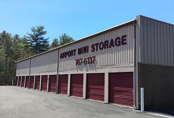 Storage units serving Carver MA